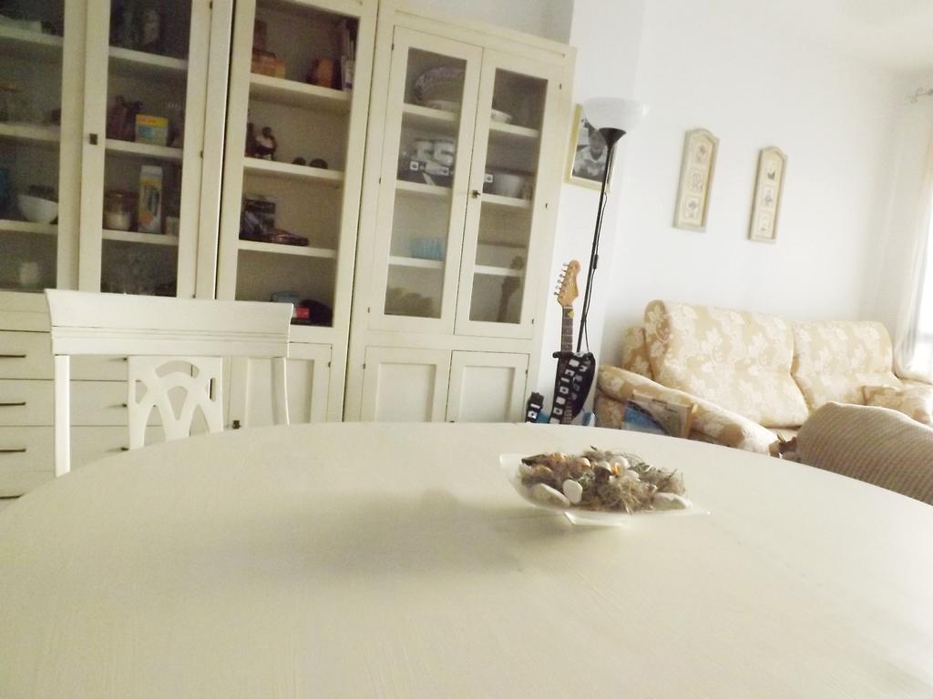 Duplex En Garrucha Con Parking Daire Oda fotoğraf